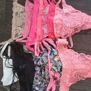 16 vs thongs size small